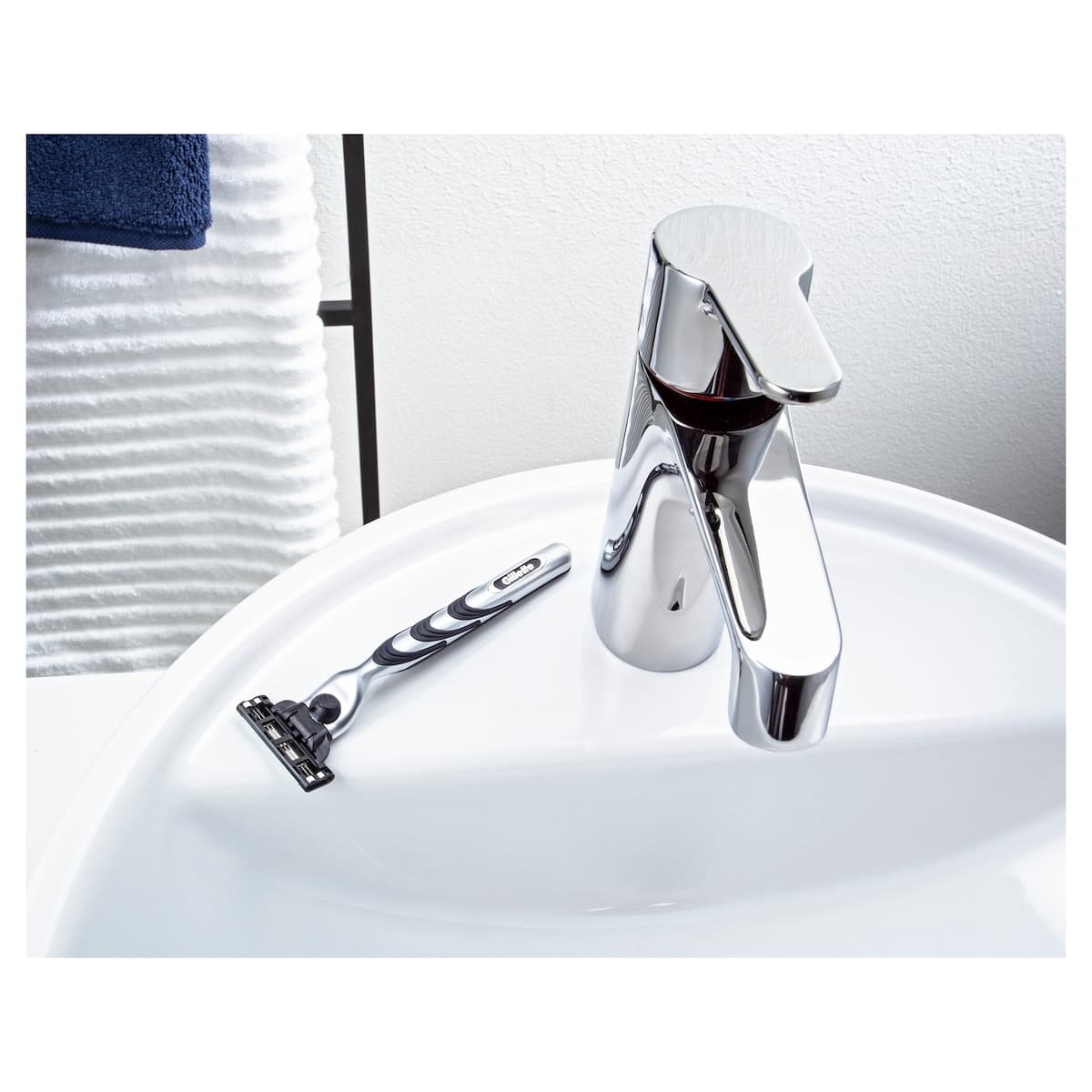Thumbnail Gillette Mach3 Plus Refill Blades 8 Pack