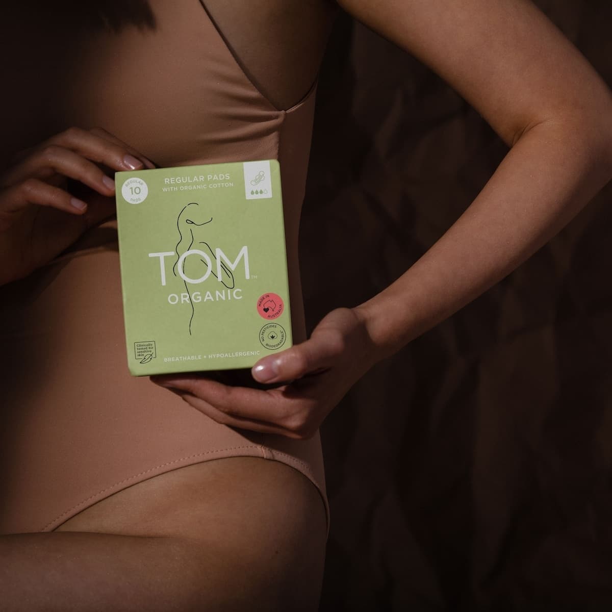 Thumbnail Tom Organic Cotton Pads with Wings Regular 10 pack