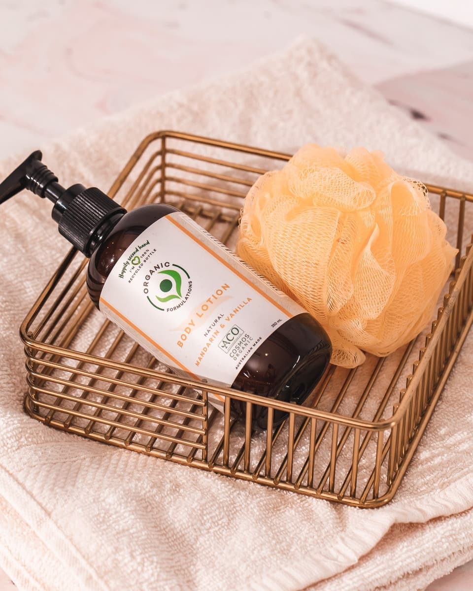 Thumbnail Organic Formulations Mandarin & Vanilla Body lotion 250ml