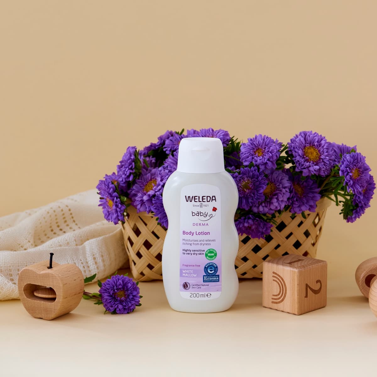 Thumbnail Weleda Baby Derma White Mallow Body Lotion 200ml