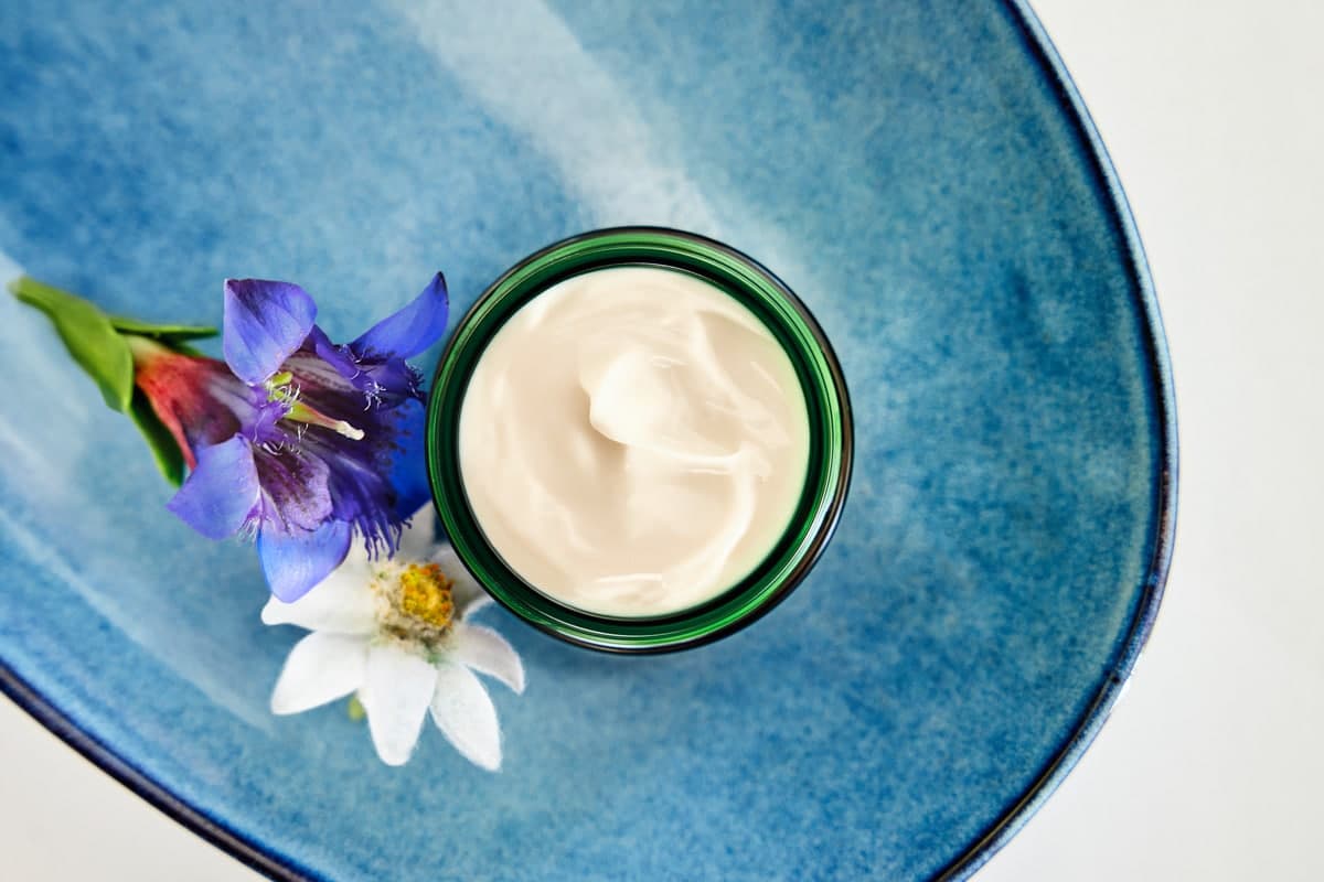 Thumbnail Weleda Contouring Day Cream Blue Gentian & Edelweiss 40ml