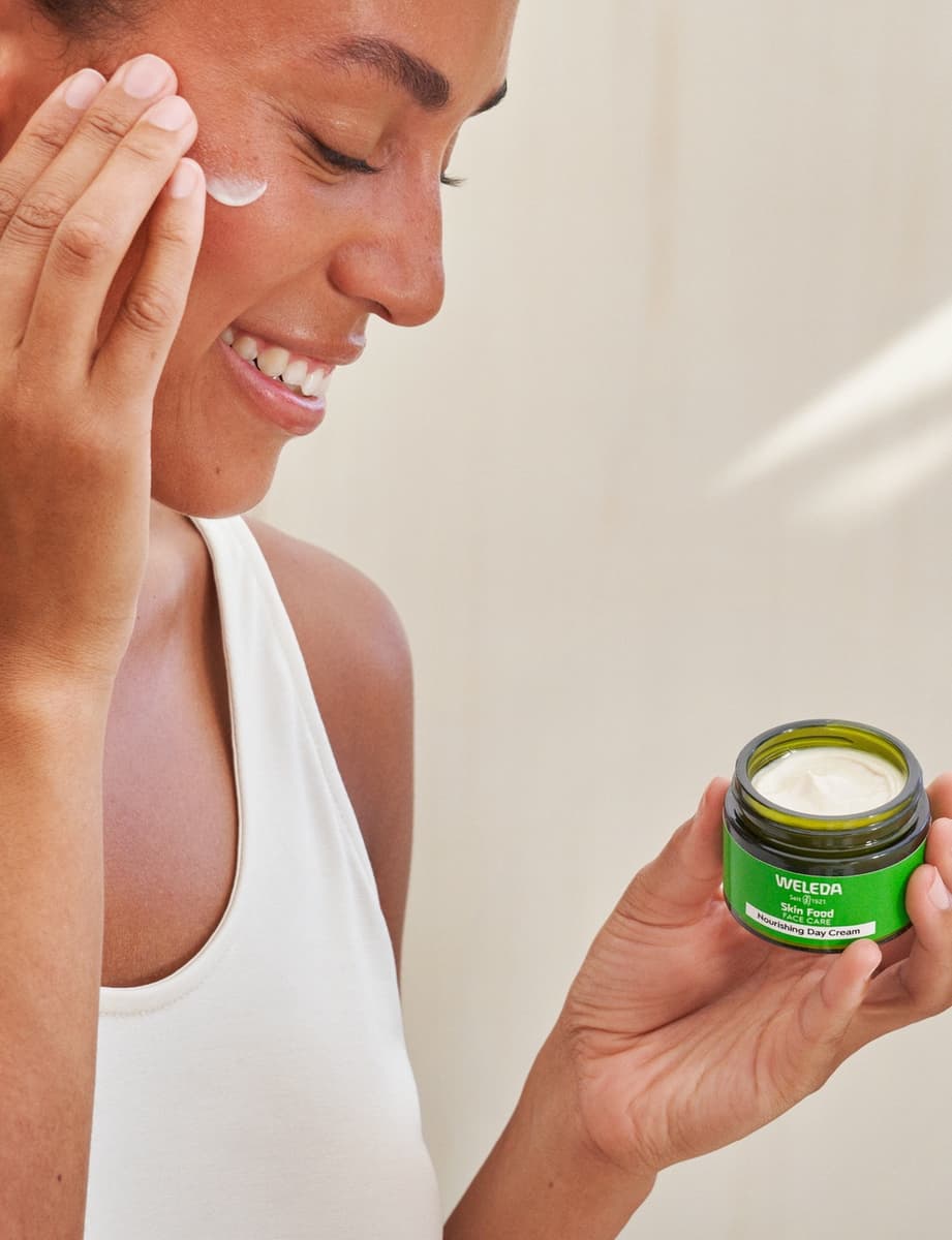 Thumbnail Weleda Skin Food Nourishing Day Cream 40ml