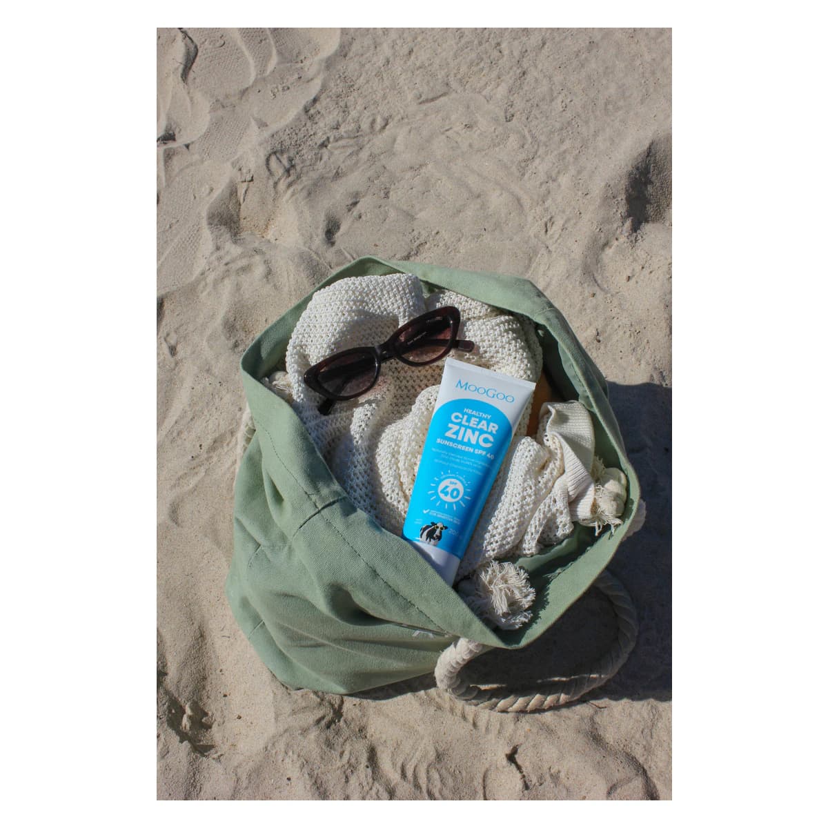Thumbnail MooGoo Clear Zinc Sunscreen SPF40 200g