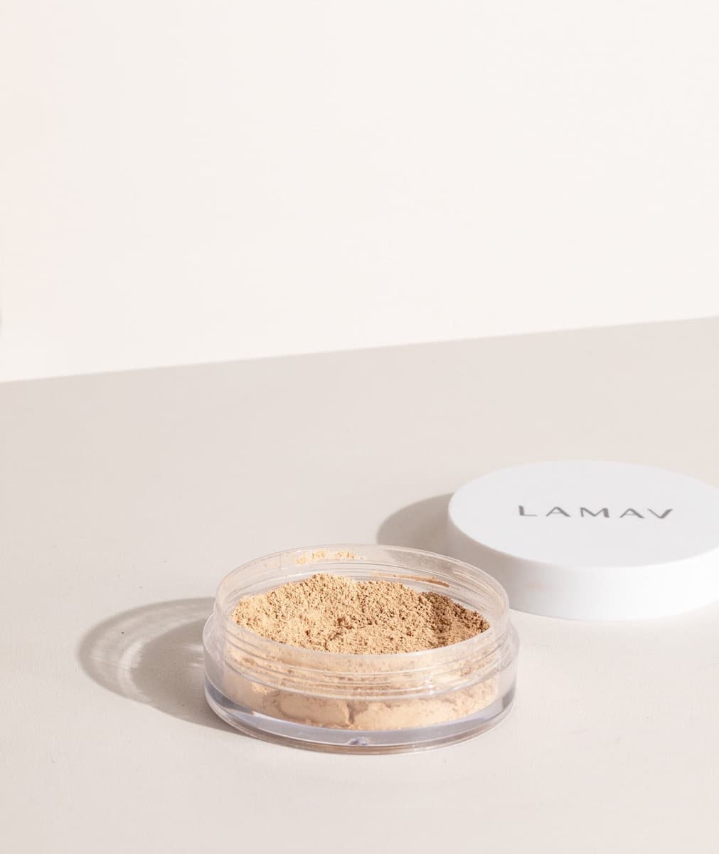 Thumbnail LAMAV Mineral Foundation Light SPF15+ 8g