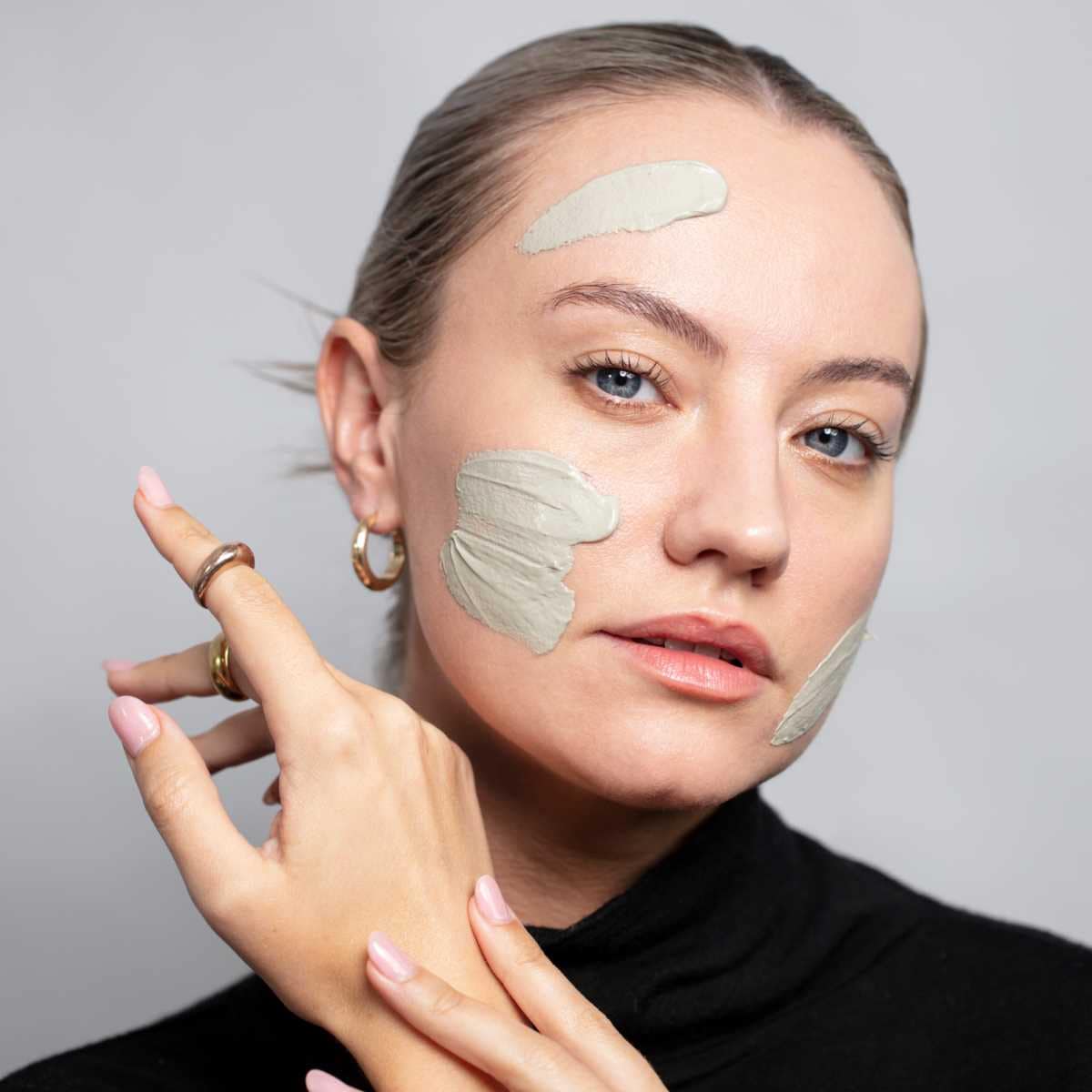 Thumbnail Antipodes Halo Skin Brightening Facial Mud Mask 75ml