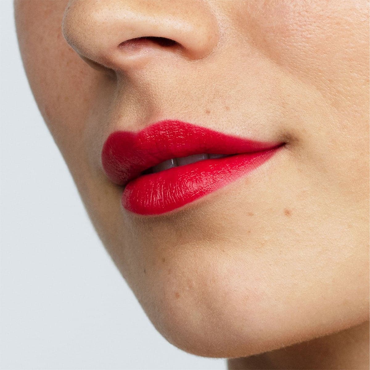 Thumbnail Antipodes Forest Berry Red Moisture Boost Natural Lipstick 4g