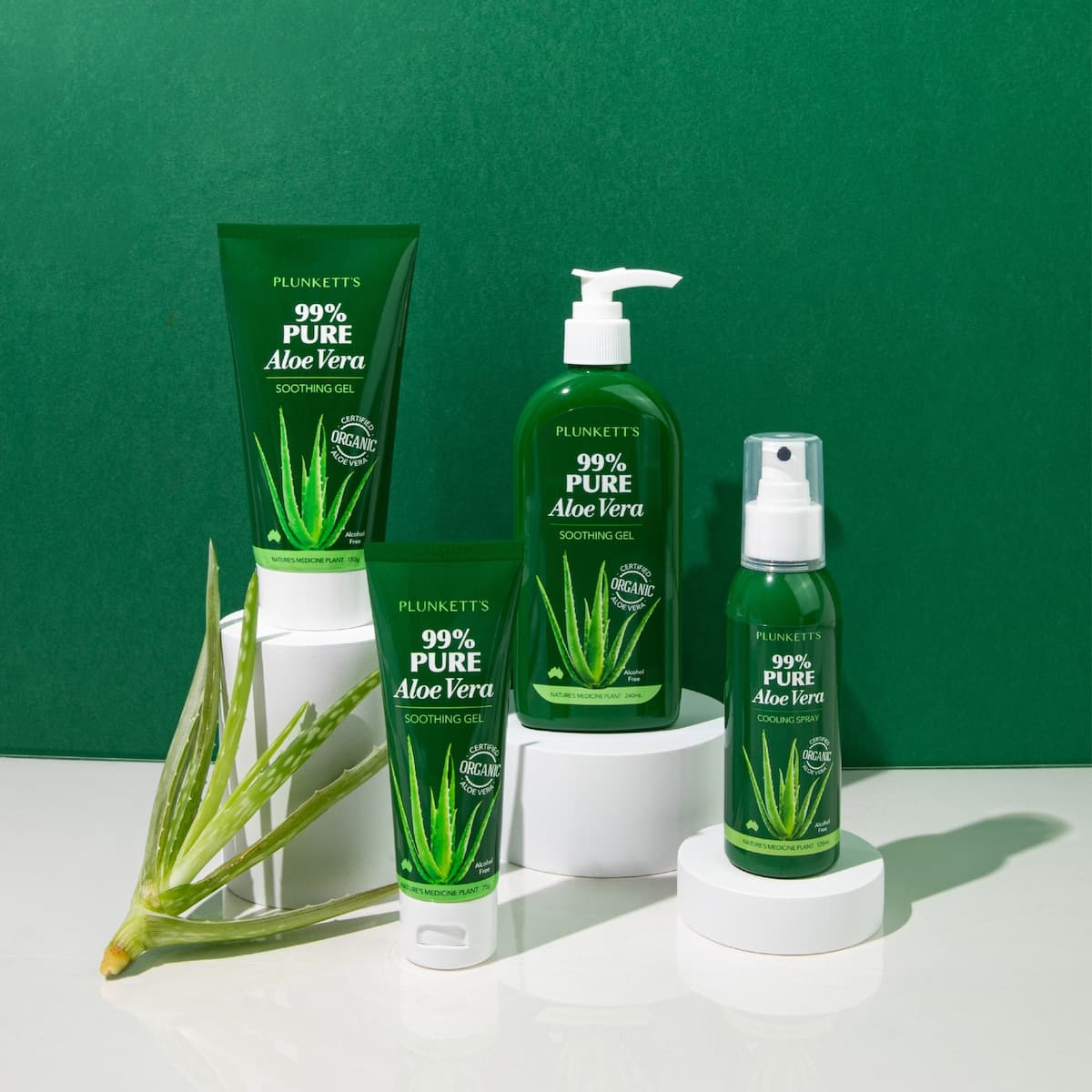 Thumbnail Plunketts 99% Pure Aloe Vera Soothing Gel 240ml