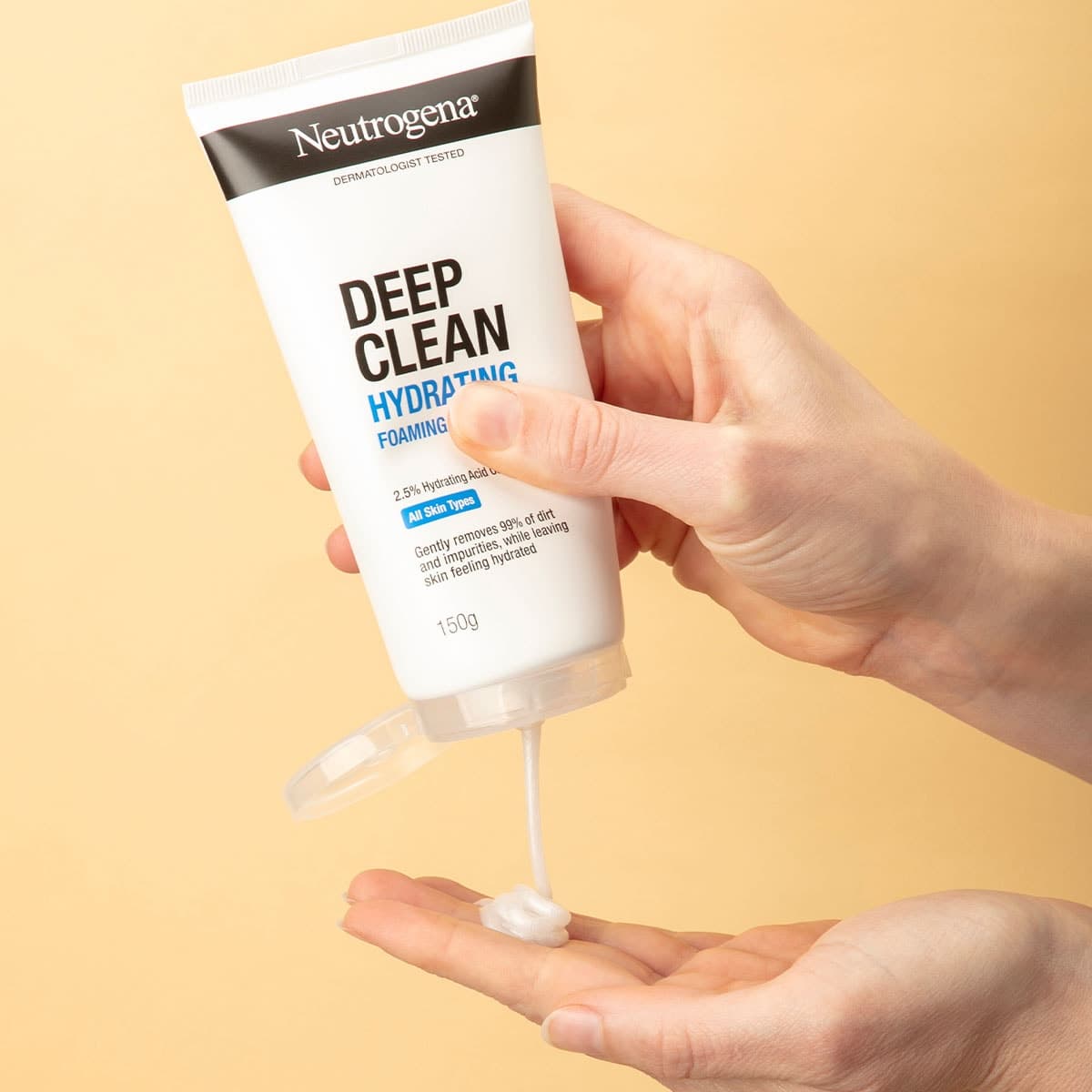 Thumbnail Neutrogena Deep Clean Hydrating Foaming Cleanser 150g