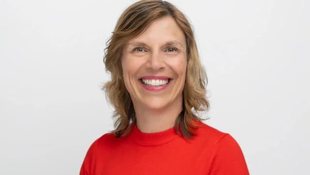 Simone Austin