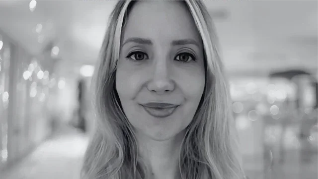 Dr Lauren Gandhi