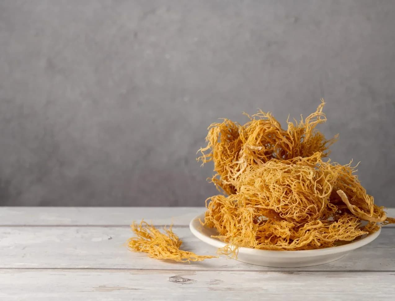 The science-backed benefits of sea moss (and possible side effects)