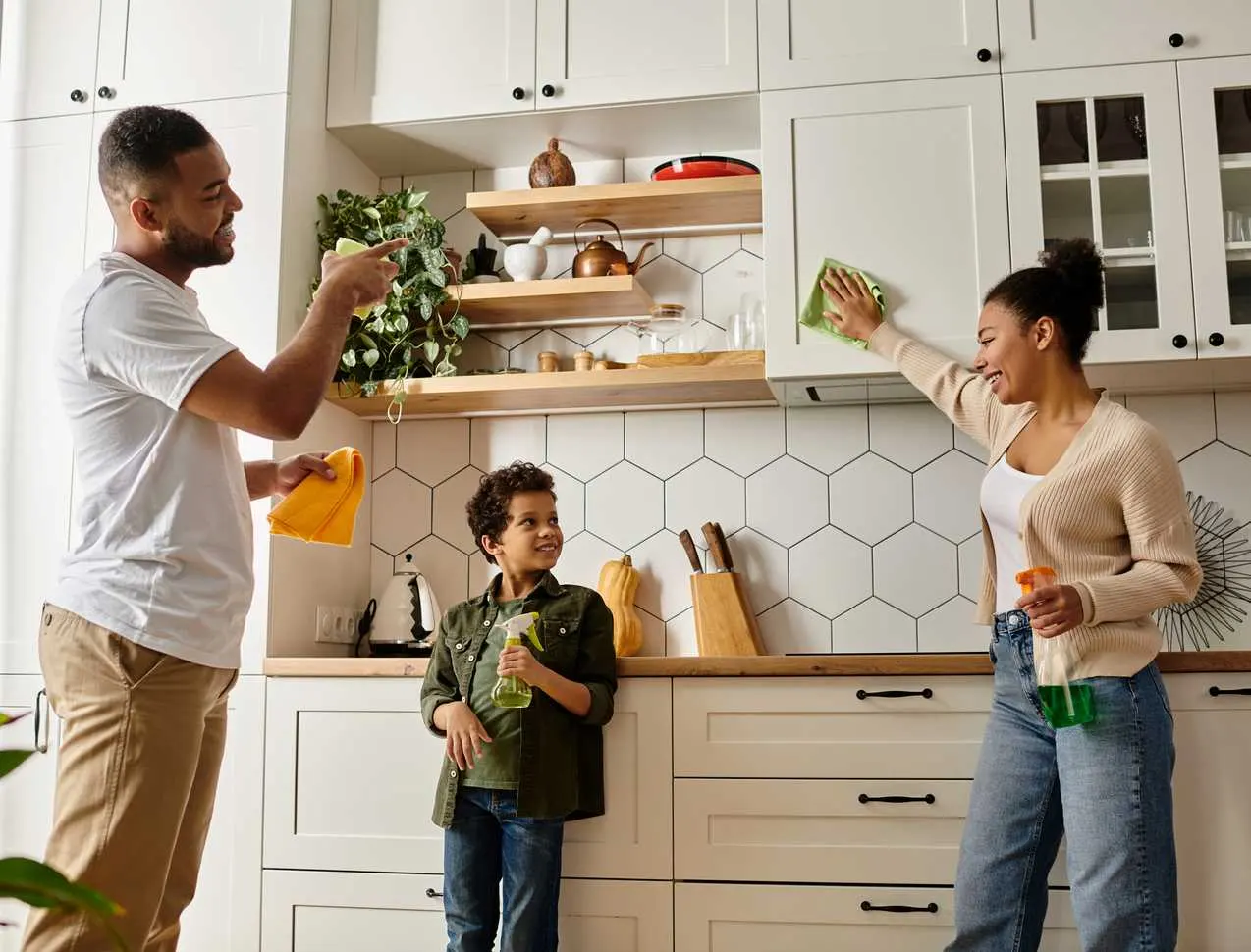 Low-tox spring cleaning: The ultimate buying guide