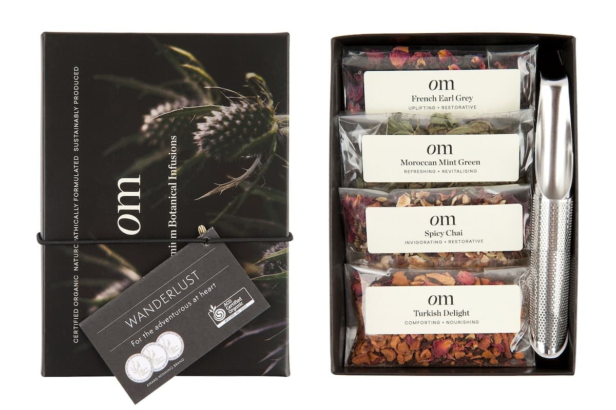 Organic Merchant Wanderlust Tea Gift Box 28 cups