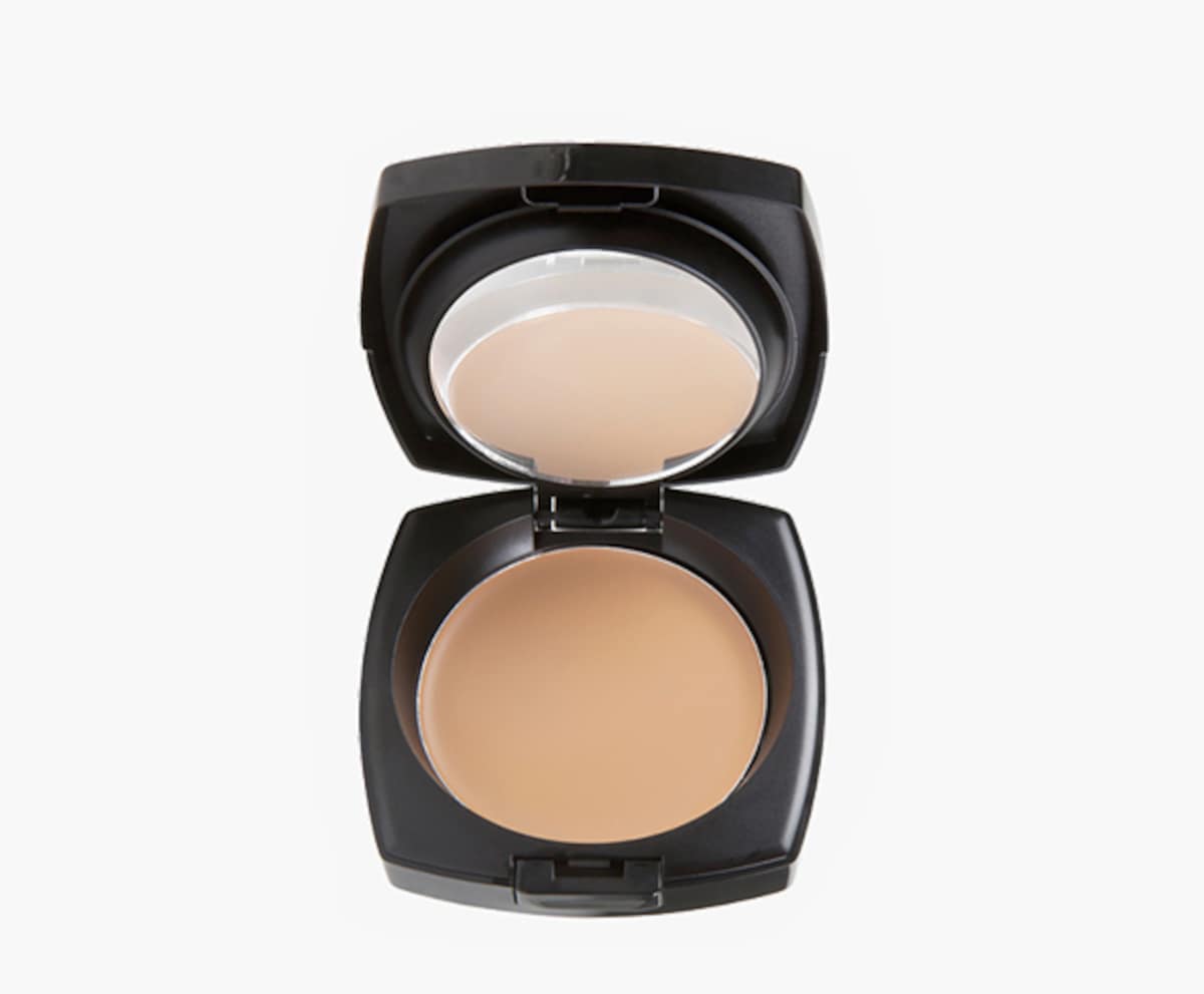 Natio Cream to Powder Foundation Medium
